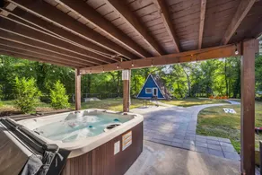 Riverfront Retreat-HotTubIDock Fenced YardINear DC - Image 2