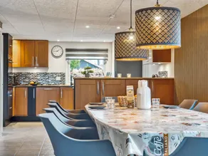Holiday home with terrace, private pool & barbeque - Image 5