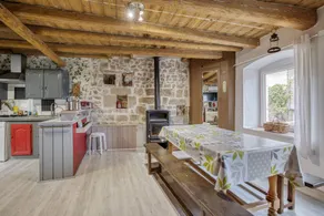 Fully equipped holiday home with garden | Garden view | Perfect for remote work | Dogs allowed - Image 5