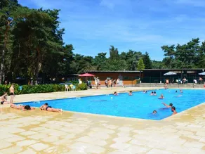 Tenda con piscina - Image 2
