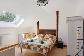 Cottage with Pool in the Countryside, Perfect for a Family of 4 near Le Lude and Zoo de la Flèche - Image 2