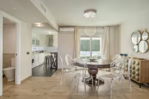 Holiday Home 'Tarifa' with Sea Views, Wi-Fi and Air Conditioning - Image 5