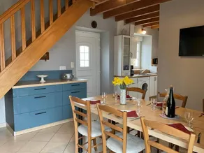 Gite with terrace, barbeque & garden - Image 2
