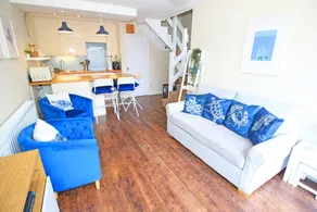 Lovely cottage | Beach view | Next to the beach | Pets allowed - Image 5