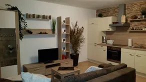 Holiday apartment with terrace & BBQ - Image 4