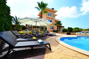 Villa con barbecue - Image 2