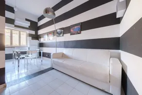 Agréable appartement de vacances avec internet haut débit et terrasse | Vue ville | Parfait pour le travail à distance | Avec animaux autorisés - Image 2