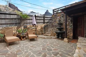 Schönes Ferienhaus mit Grill, Whirlpool und Terrasse | Bergblick | Haustiere sind willkommen - Image 3
