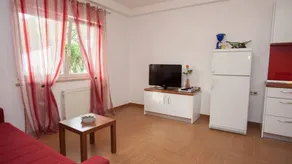 Pleasant flat with barbeque & terrace | Close to the beach - Image 2