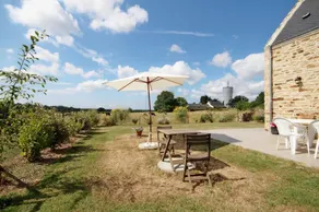 Holiday home with BBQ, terrace & garden | Garden view - Image 2