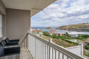 Fully equipped holiday home with terrace | Beach view | Close to the beach | Perfect for remote work - Image 3