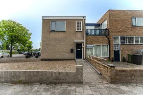 Zandvoort North Spacious 2 bedroom apartment with private, free parking - Image 5