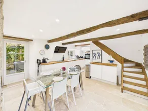 Lovely house with barbecue, terrace & garden - Image 4
