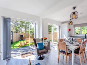 Children-friendly cottage with garden & barbecue | River view | Pet-friendly - Image 2