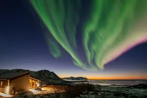 Cottage with garden, terrace & sauna - Image 2
