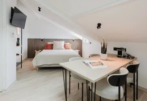 Aparthotel | Suitable for remote work - Image 3