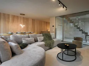 Lodge with terrace, garden & jacuzzi - Image 5