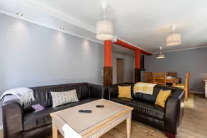 Holiday apartment with terrace, garden & barbeque | Garden view - Image 5