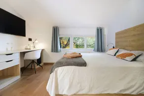 Nice bed and breakfast with terrace & garden | Suitable for remote work - Image 2