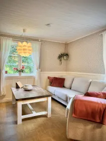 Charmantes, renoviertes Ferienhaus in Alleinlage wenige Minuten vom See - Image 3