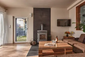 Ample house with terrace & garden - Image 5
