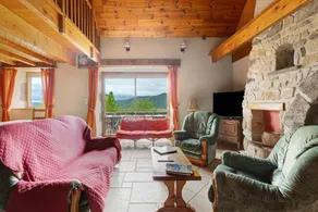 Holiday Home 'Le Panorama' with Mountain View, Shared Terrace and Wi-Fi - Image 2