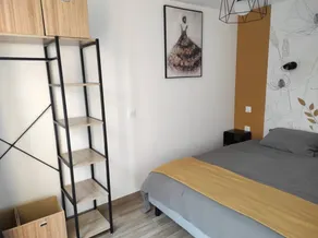 Holiday Home "L’escale des Voyageurs" in Saint-Méen-le-Grand – Bike Garage Available - Image 4
