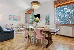 Apartment with garden & barbecue | Garden view - Image 2