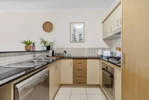 Child-friendly flat with BBQ & fast internet | Mountain view - Image 4