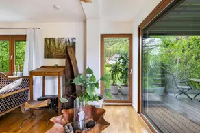Apartment 'Kiwi Retreat' with Private Terrace and Wi-Fi - Image 5