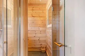 Child-friendly holiday home with sauna, hot tub & terrace | Garden view - Image 4