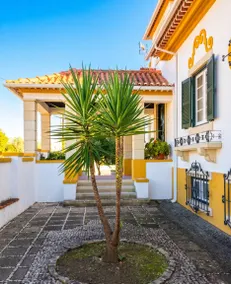Holiday apartment with terrace, barbeque & garden | Garden view - Image 3
