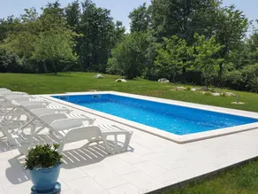 House with private pool, garden & barbeque | Nature view - Image 2