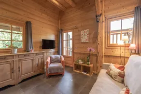 Apartamento vacacional apta para familias con jardín y barbacoa | Vistas a la montaña - Image 4