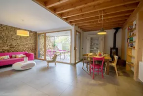 Gite with terrace & garden - Image 4