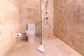 Apartment | Beach nearby - Image 3