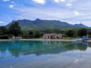 Beautiful unique accommodation with terrace & pool - Image 2