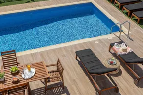 Villa Lara - Image 2