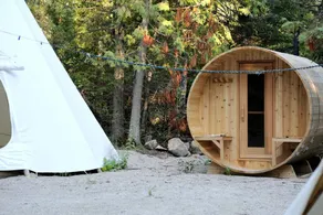 Cozy Tipi with a Hot Tub and a Sauna in Markdale, Ontario - Image 3