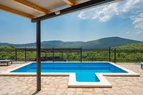 Casa accogliente e familiare con piscina, terrazza e griglia | Vista sulla piscina | Ammette animali domestici - Image 2