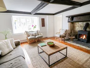 Cottage with garden - Image 4