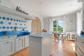 Merveilleuse villa avec terrasse, jardin et barbecue - Image 5