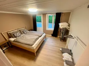Child-friendly lovely flat with garden | Garden view - Image 5