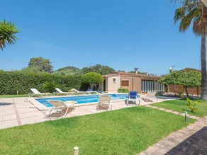 Agréable cottage entièrement équipé avec terrasse, jardin et piscine privée | Vue montagne - Image 3