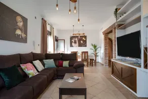 Ferienhaus mit Garten, privatem Pool und Grill - Image 3