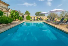 Kinderfreundliche tolle Villa mit Grill, privatem Pool und Garten - Image 2