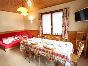 Flat | Mountain view | Ski nearby - Image 5