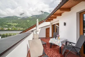 Flat with terrace & garden | Mountain view - Image 3