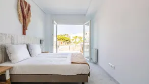 Holiday apartment with garden, terrace & pool - Image 4