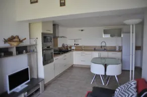 Flat with terrace, BBQ & garden | Mountain view - Image 2